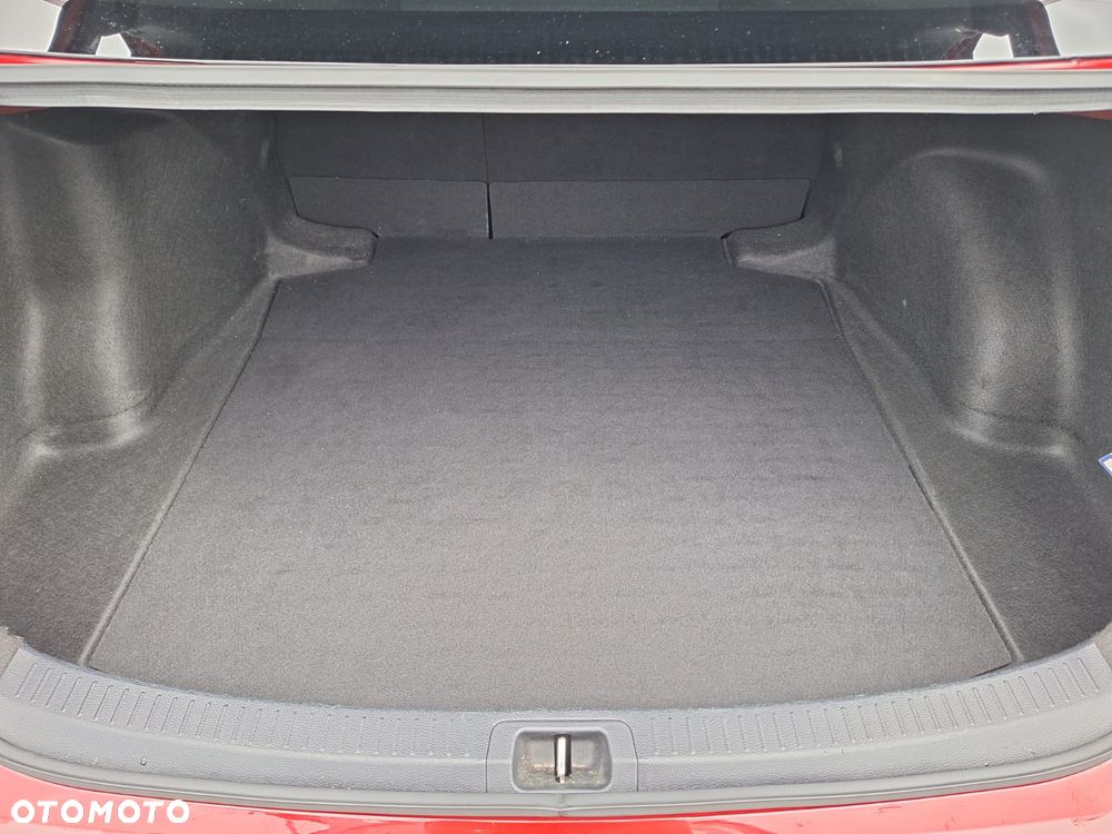 Toyota Corolla 1.8 Hybrid GPF Executive - 23