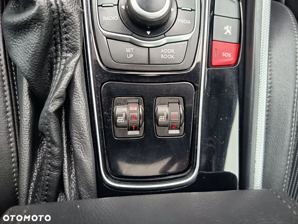 Peugeot 508 HDi FAP 140 Allure - 25