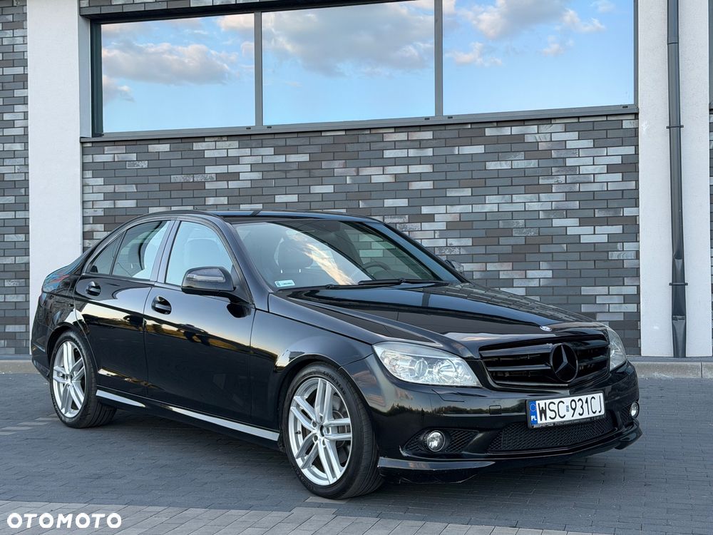 Mercedes-Benz Klasa C 320 CDI DPF 7G-TRONIC Avantgarde - 1