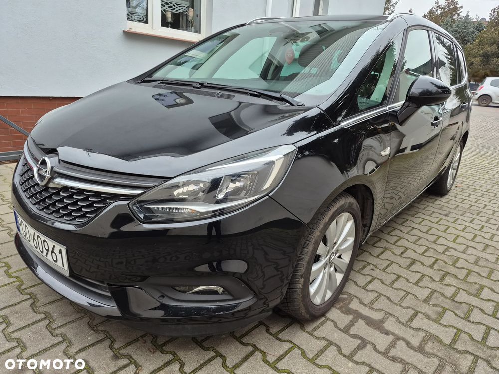 Opel Zafira 1.6 T Plus S&S - 1