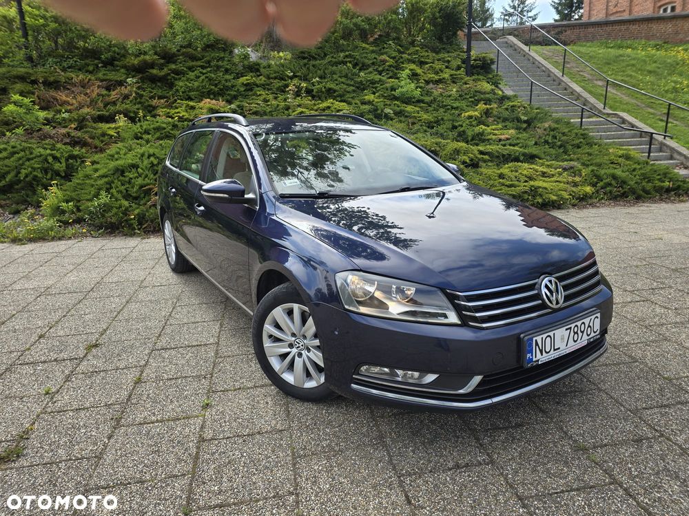 Volkswagen Passat 1.6 TDI BlueMotion Technology Comfortline - 2