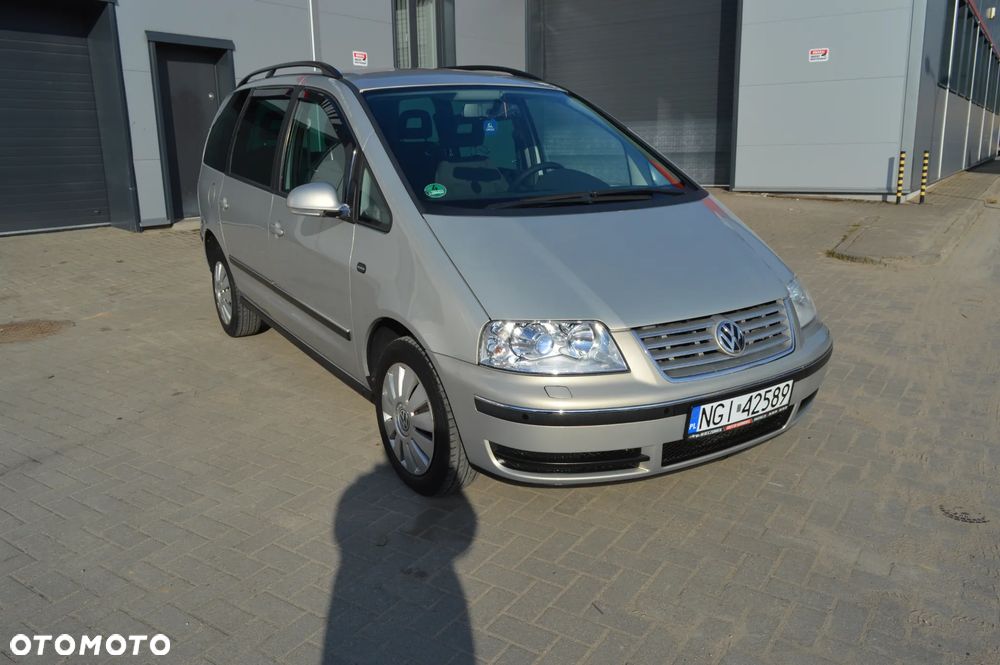 Volkswagen Sharan 2.0 TDI Highline - 11