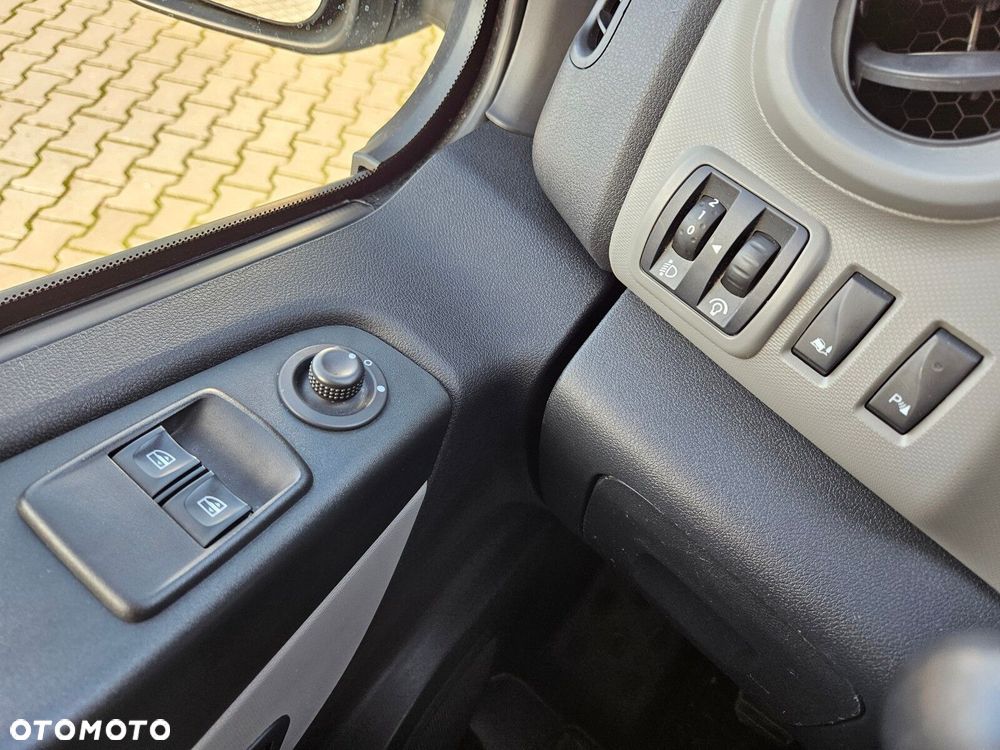 Renault Trafic L2H1 *39999zł NETTO* 1.6dCi/125KM - 17