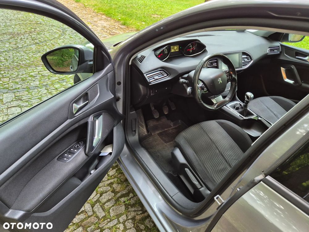Peugeot 308 1.6 THP Active - 5