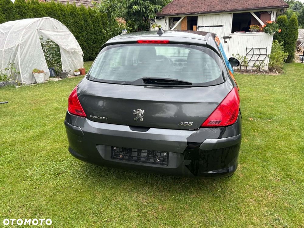 Peugeot 308 - 3