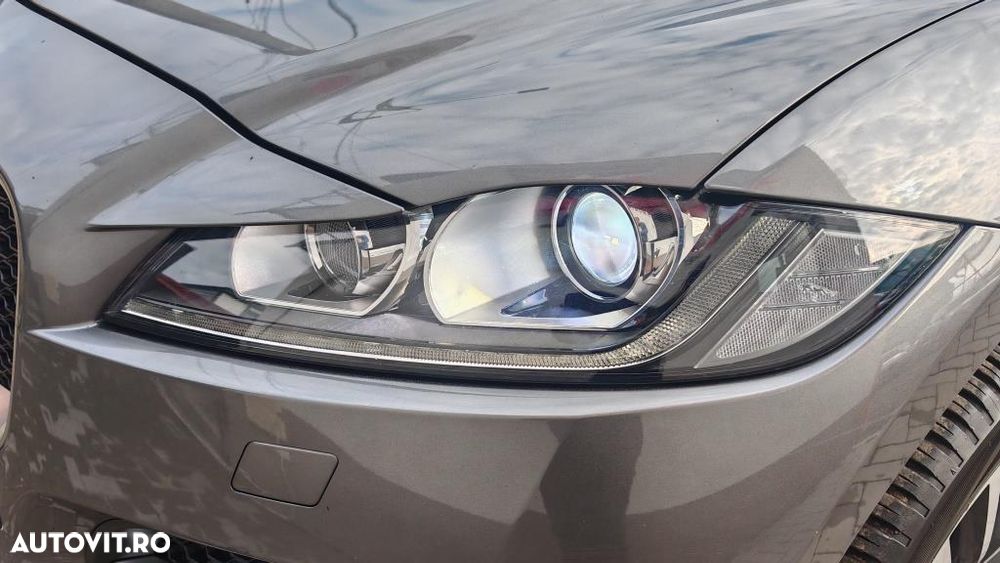 Jaguar F-Pace 20d AWD Aut. R-Sport Ingenium Edition - 29