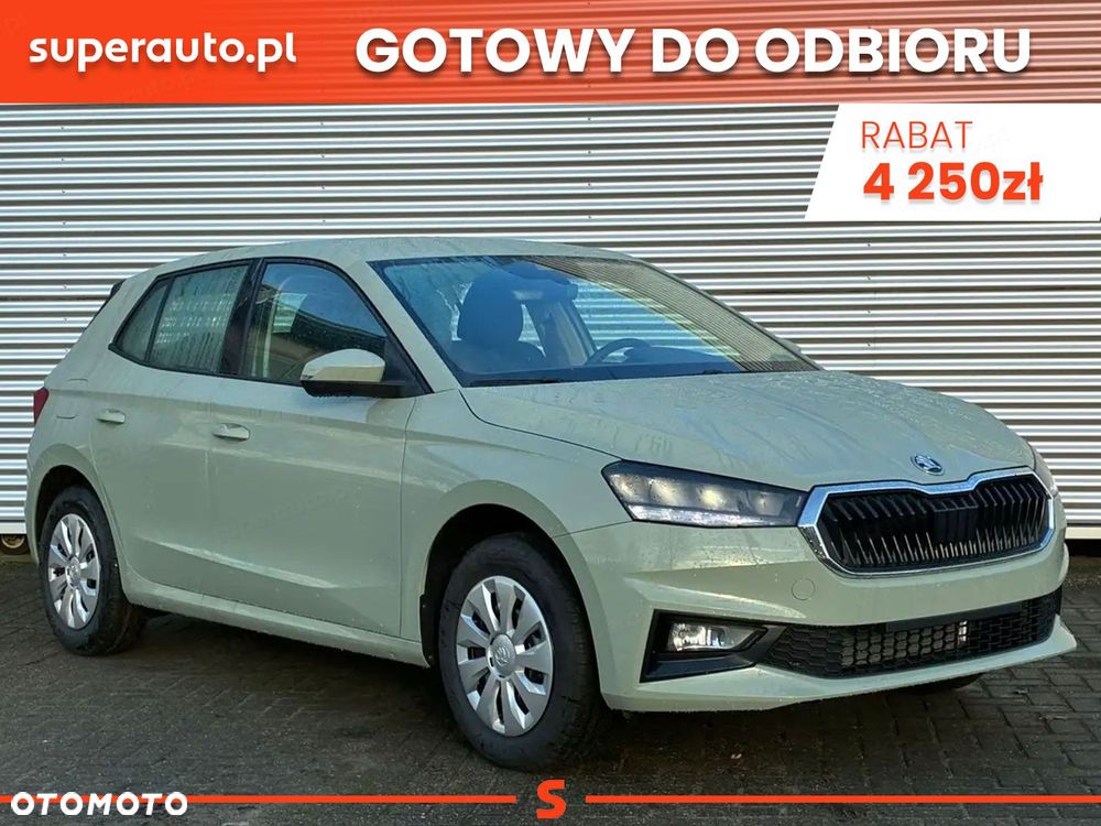 Skoda Fabia 1.0 Essence - 2
