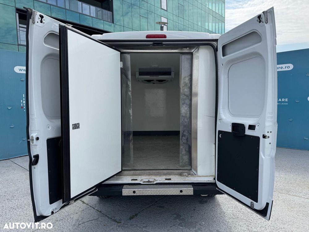 Opel Movano - 8