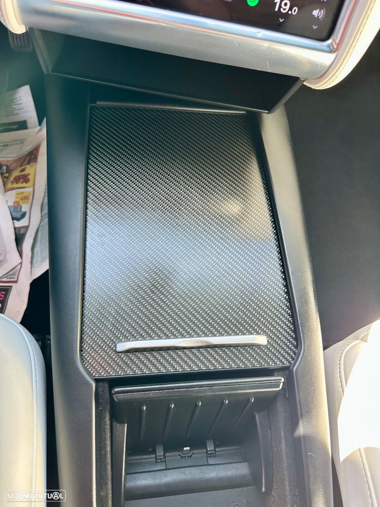 Tesla Model X P90D AWD - 25