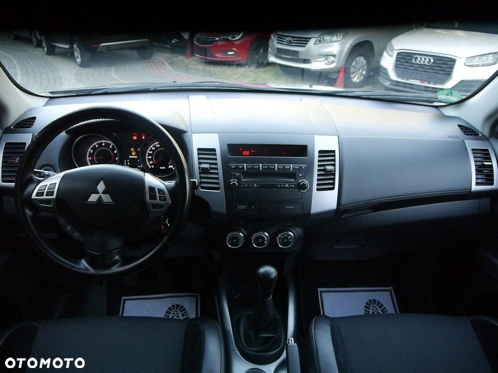 Mitsubishi Outlander 2.0 2WD Edition - 18