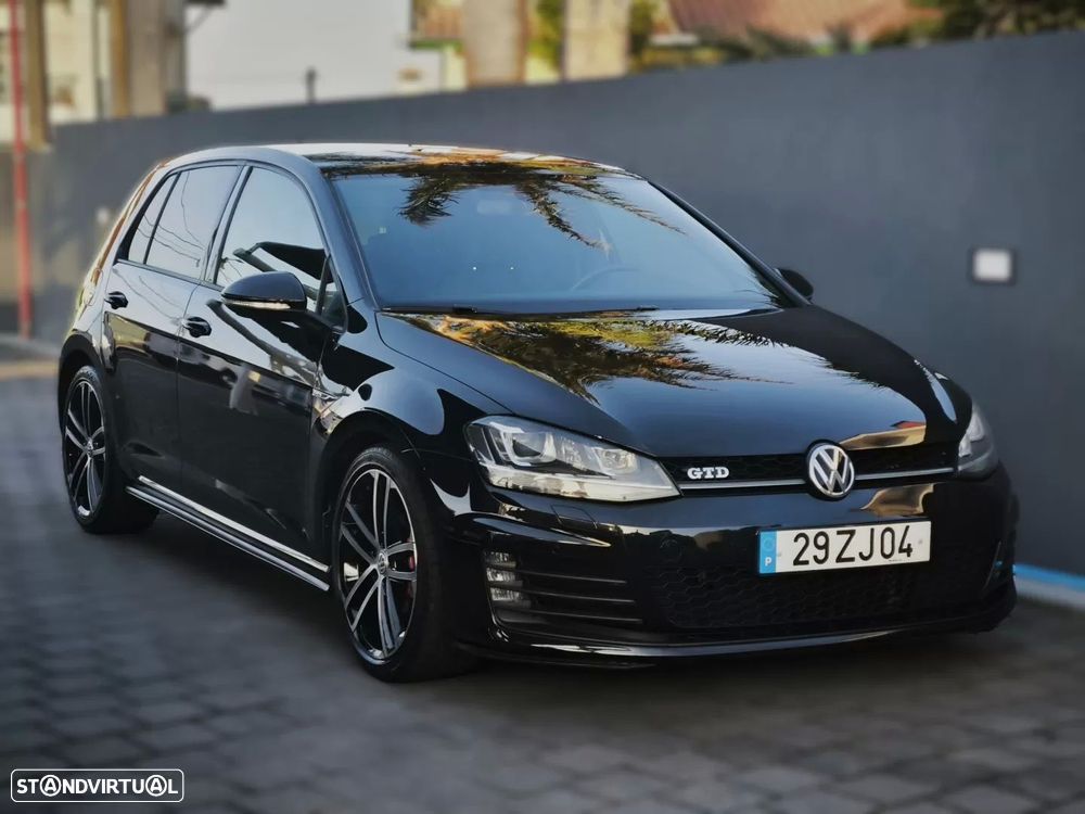 VW Golf 2.0 TDI GTD DSG - 4