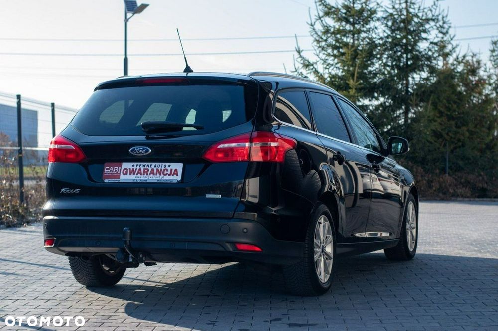 Ford Focus 1.0 EcoBoost Titanium - 4