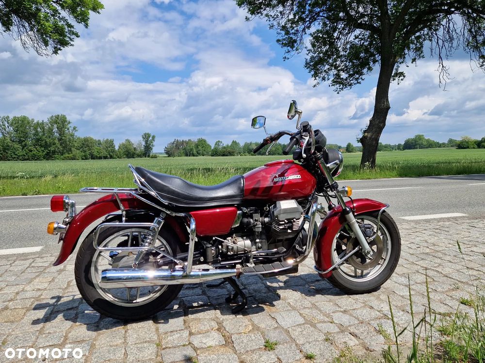 Moto Guzzi California - 1