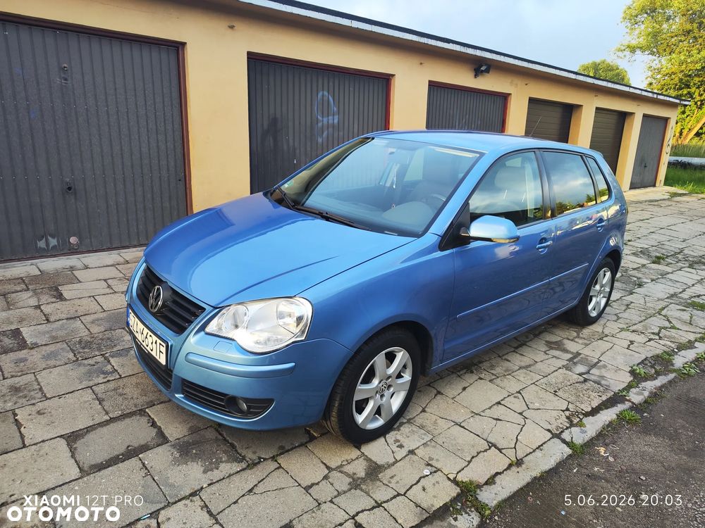 Volkswagen Polo 1.2 Comfortline - 1