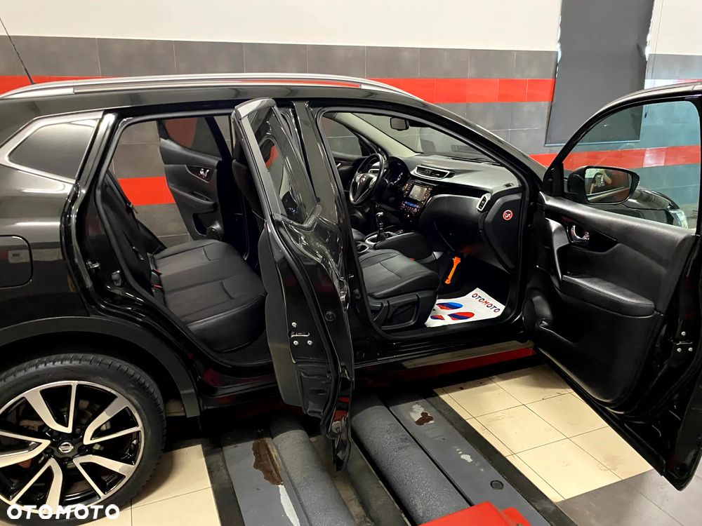 Nissan Qashqai 1.6 DIG-T Tekna+ - 21