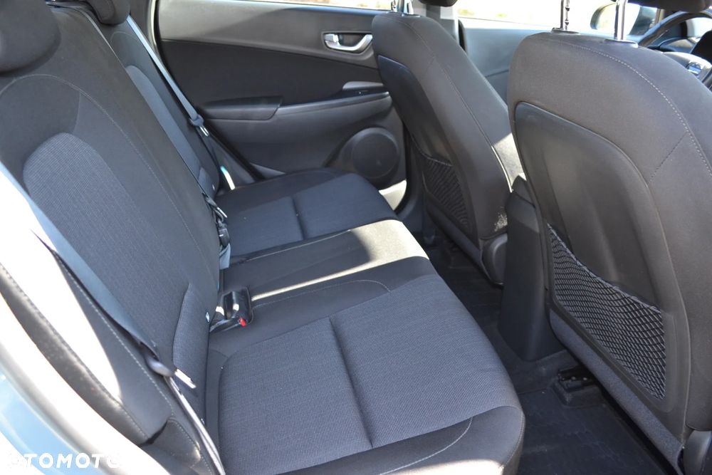 Hyundai Kona - 10
