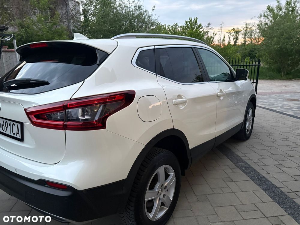 Nissan Qashqai 1.7 dCi 4x4 Tekna Xtronic - 4