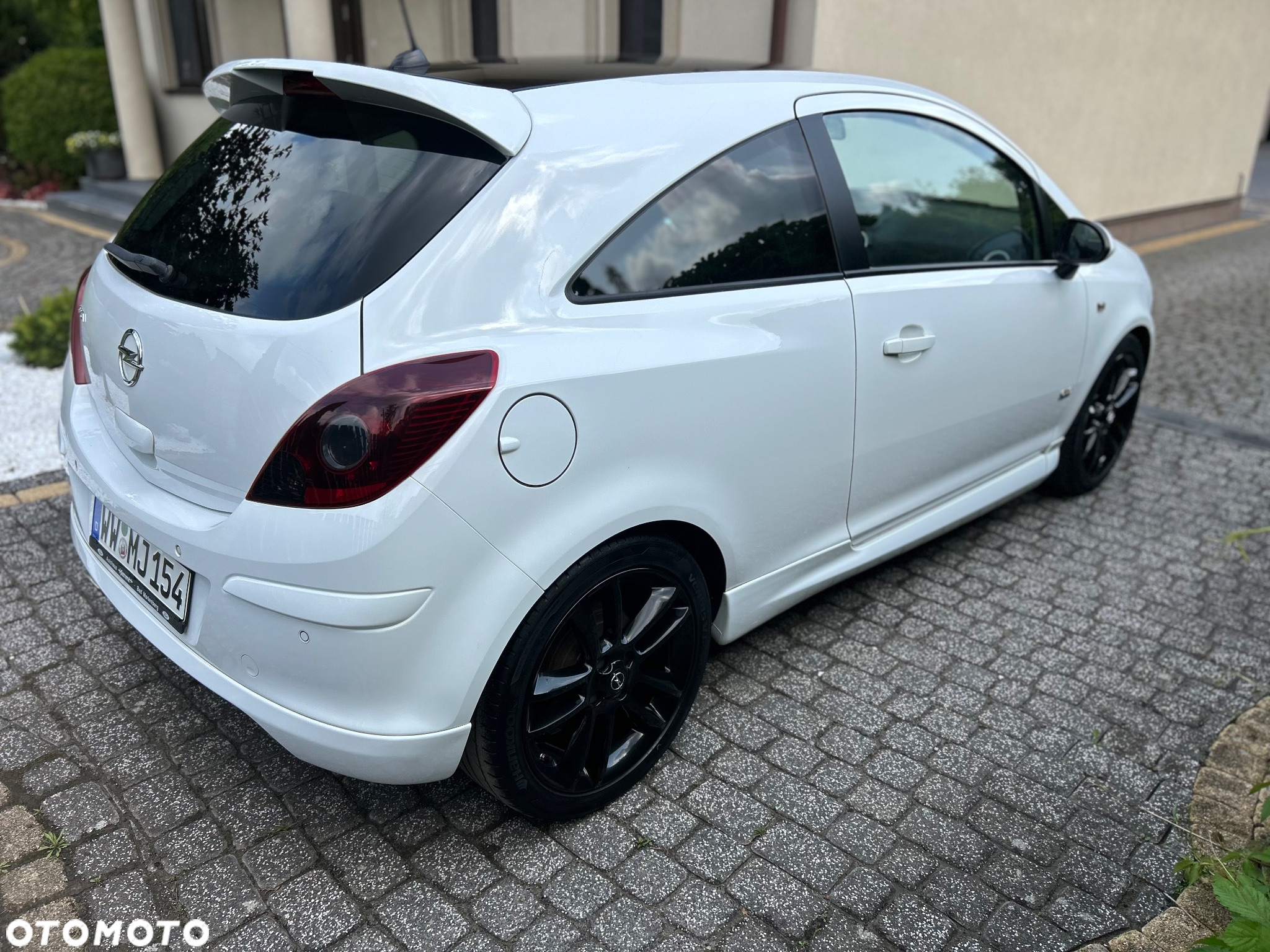 Opel Corsa 1.4 16V Sport - 11