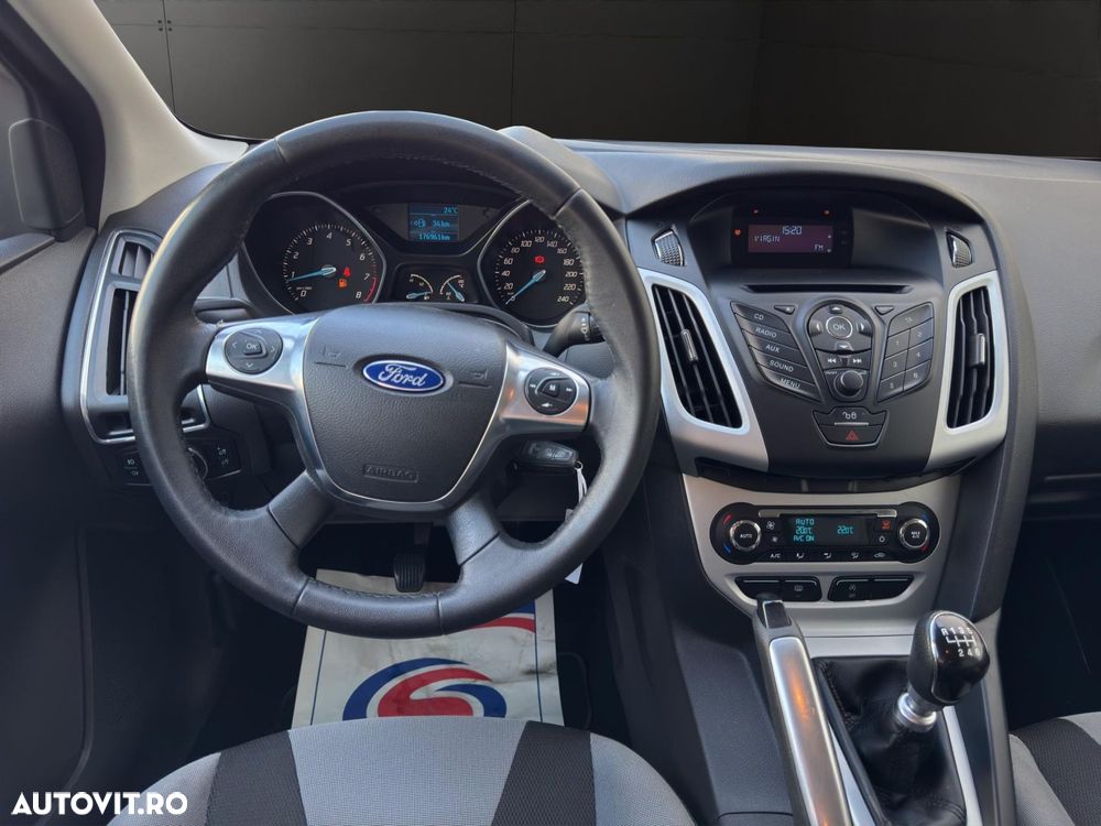 Ford Focus 1.6 EcoBoost Start-Stopp-System Champions Edition - 9