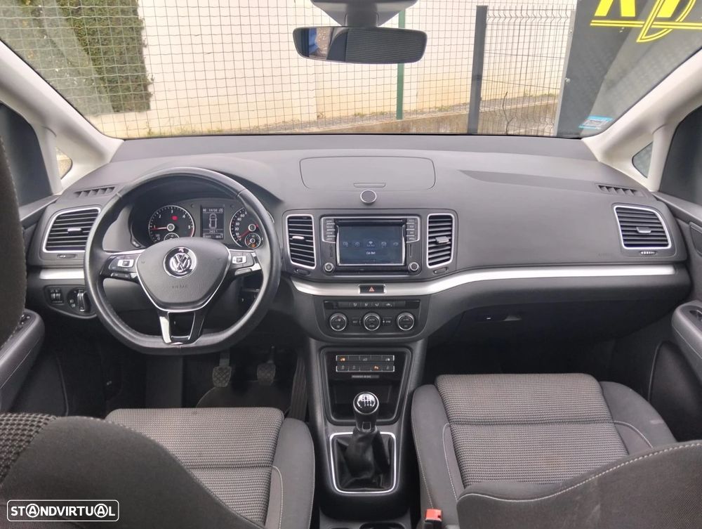 VW Sharan 2.0 TDI Trendline - 6