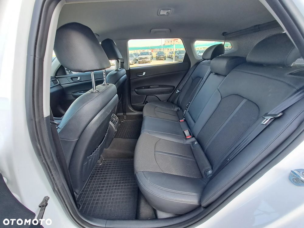 Kia Optima 1.6 T-GDI L DCT - 34