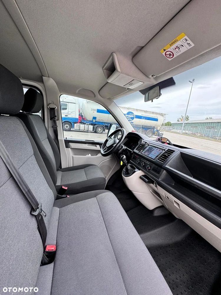 Volkswagen Transporter T6 - 13