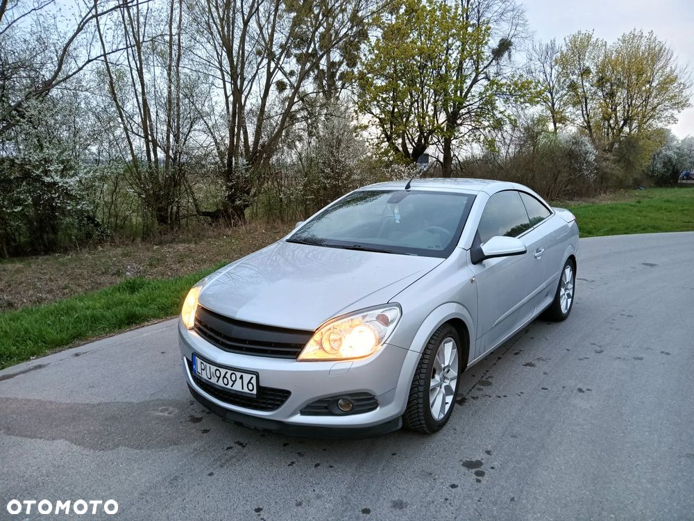 Opel Astra 1.8 Cosmo - 9