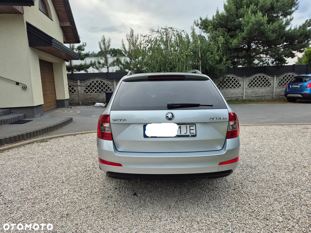 Skoda Octavia 1.6 TDI Elegance - 13