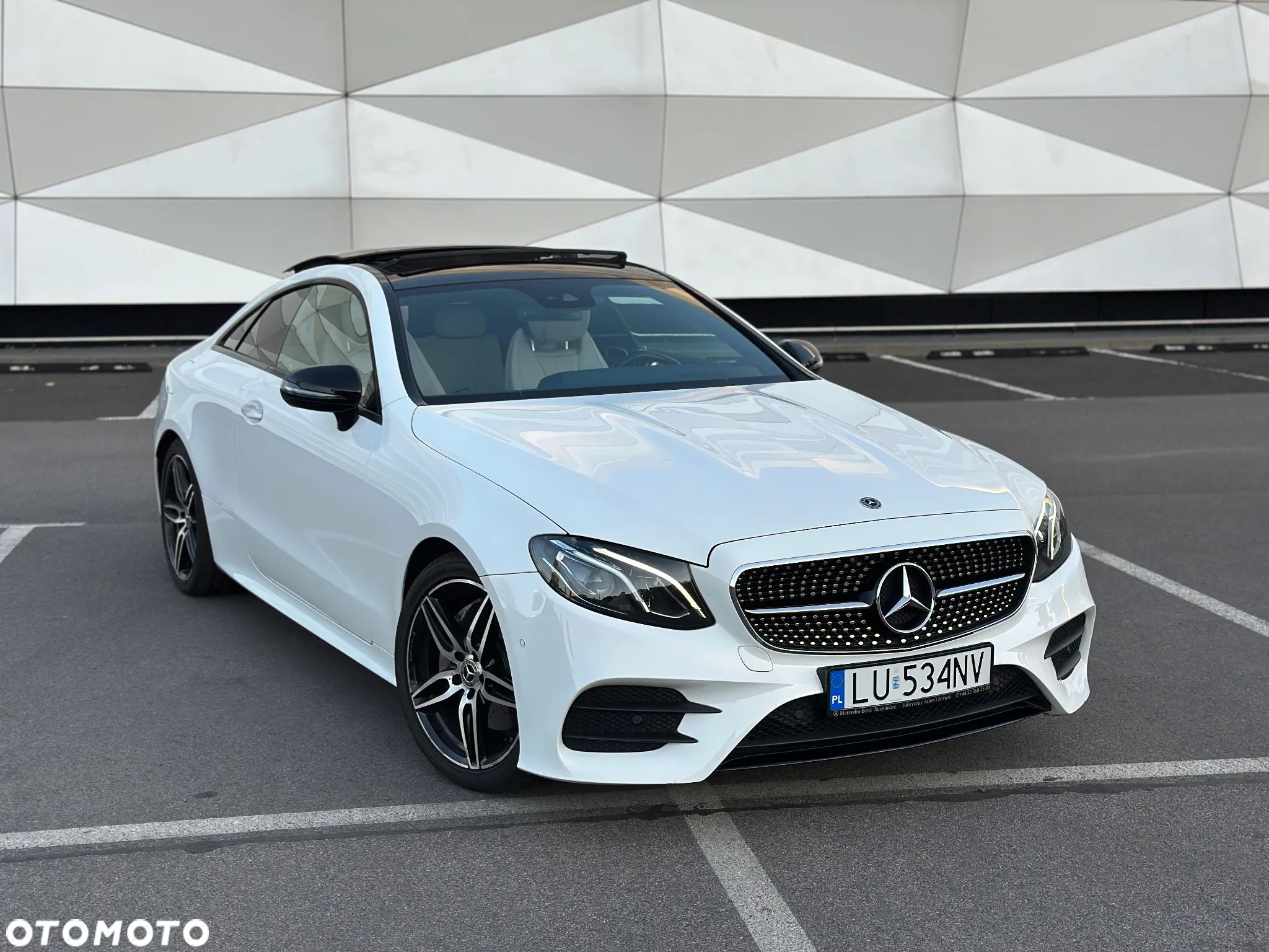 Mercedes-Benz Klasa E 220 d Coupe 9G-TRONIC - 1