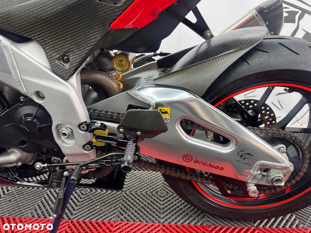 Aprilia RSV - 20