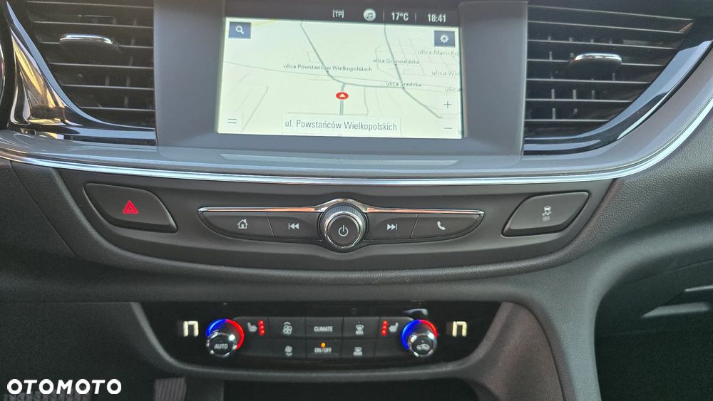 Opel Insignia - 36