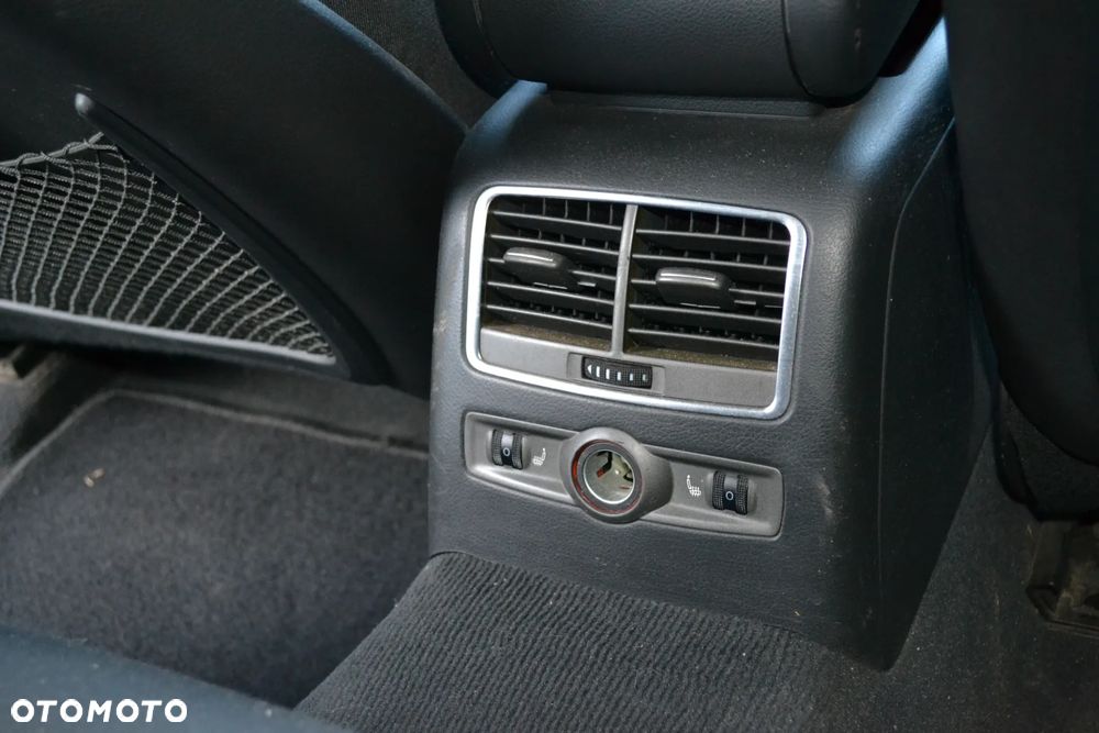 Audi A6 Avant 2.4 Multitronic - 11