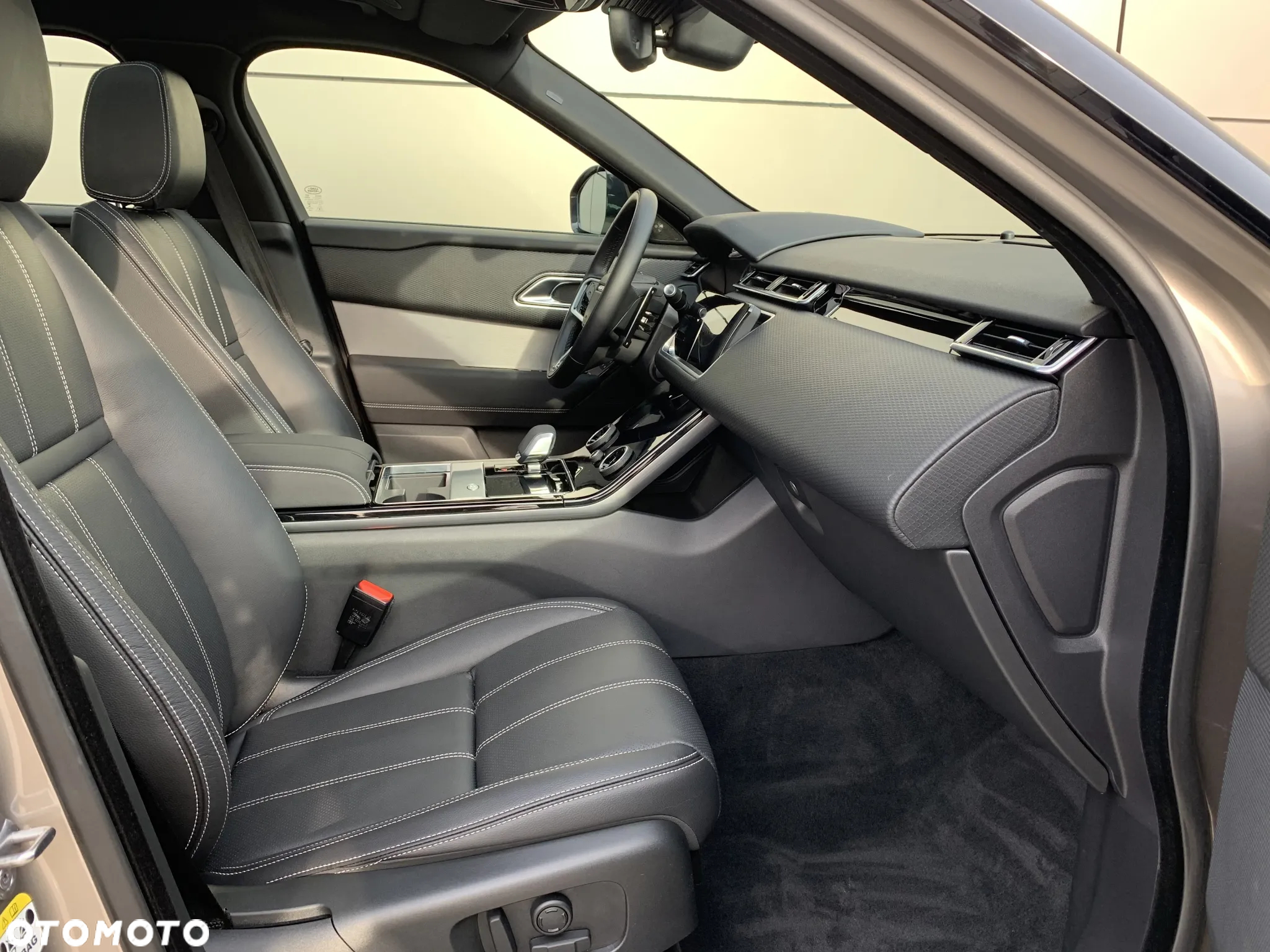 Land Rover Range Rover Velar - 10