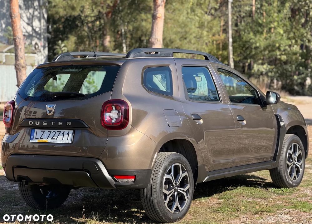 Dacia Duster 1.6 SCe Laureate S&S - 13