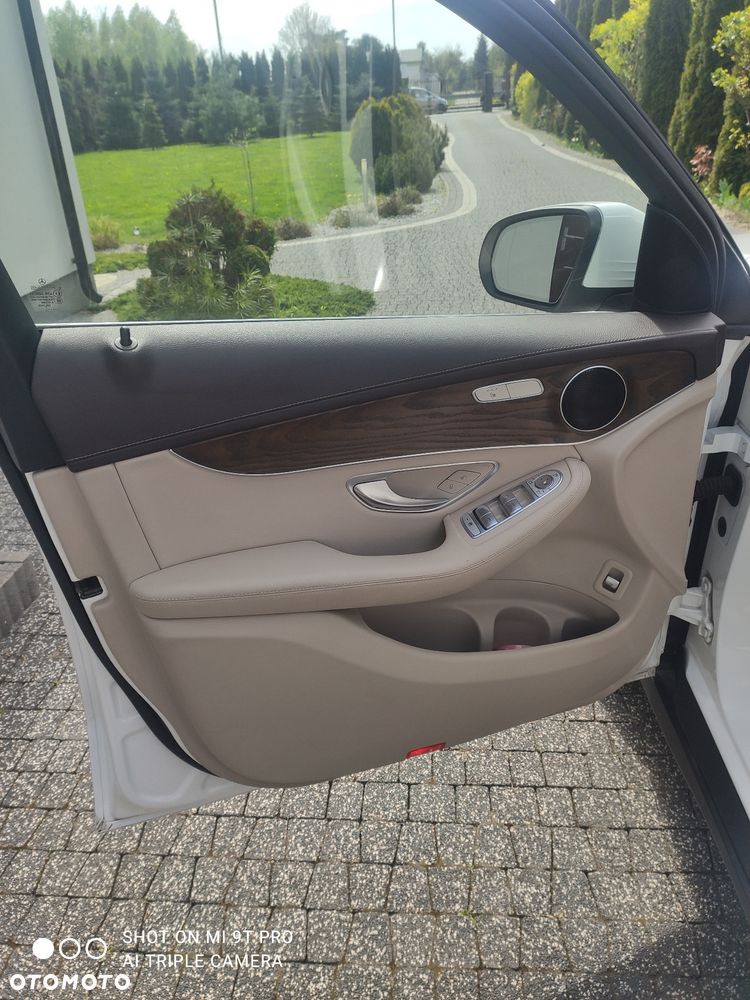 Mercedes-Benz GLC 220 d 4-Matic - 16