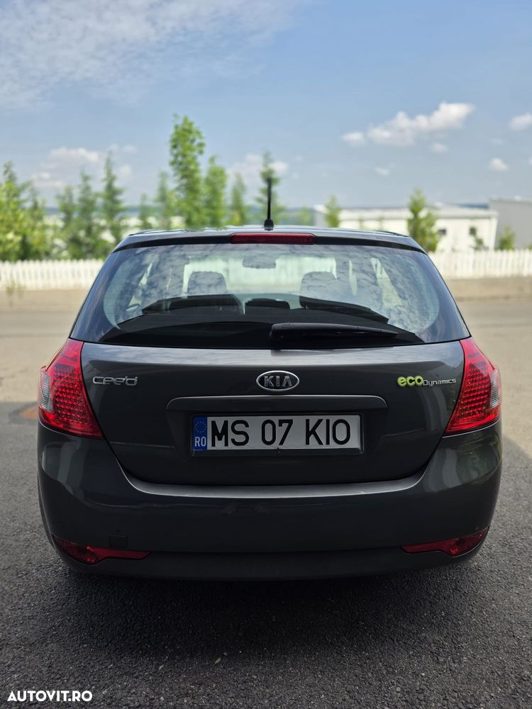 Kia Ceed 1.6 DSL BEST - 8