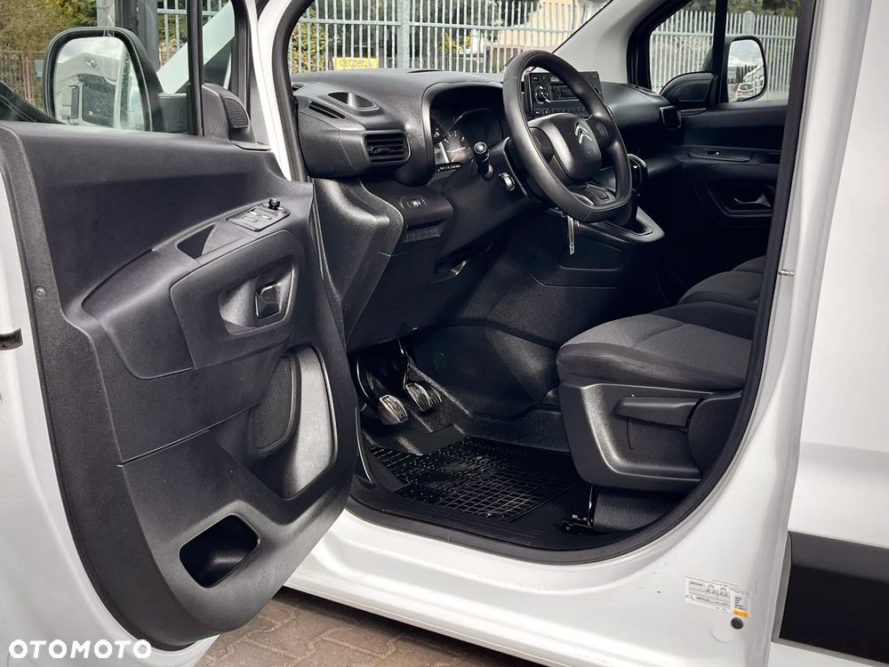 Citroën BERLINGO LONG / 3 OSOBY / SALON POLSKA / BEZWYPADKOWY / DOSTĘPNE 15 SZTUK - 10