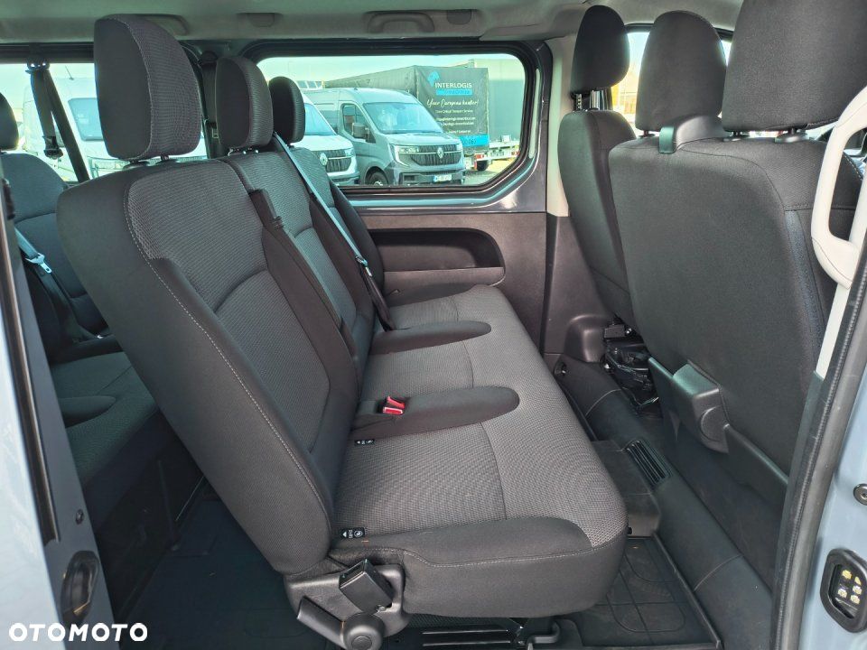 Renault Trafic - 28