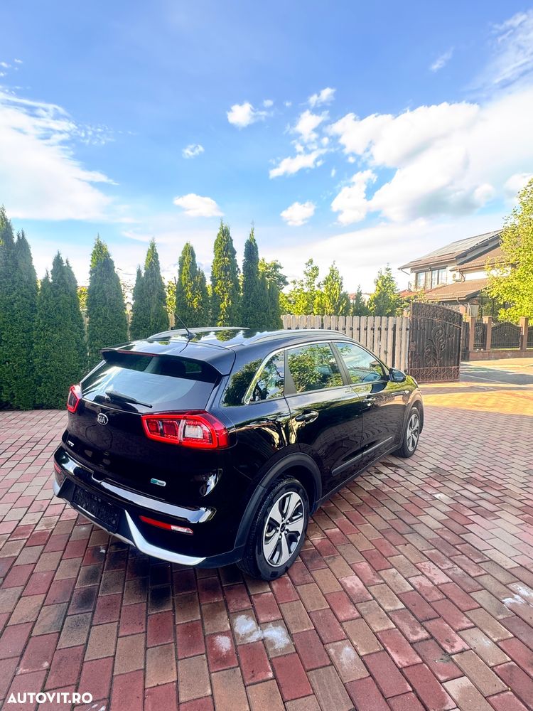 Kia Niro 1.6 GDI 6DCT HEV Comfort - 17