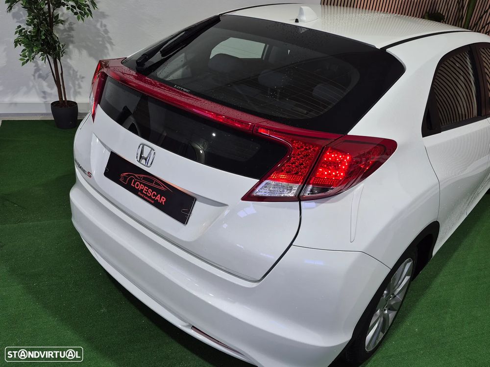 Honda Civic 2.2 i-DTEC Sport - 8