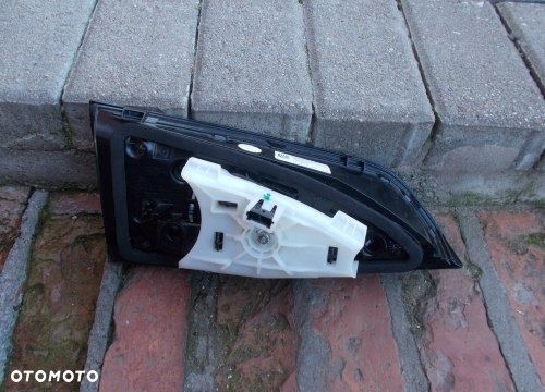 BMW 2 U06 LED PRAWA TYLNA LAMPA LED KLAPA F03812000I ORYGINAŁ - 2