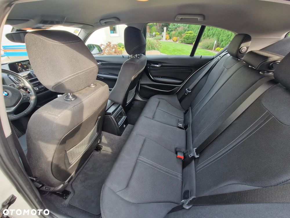 BMW Seria 1 118i - 15