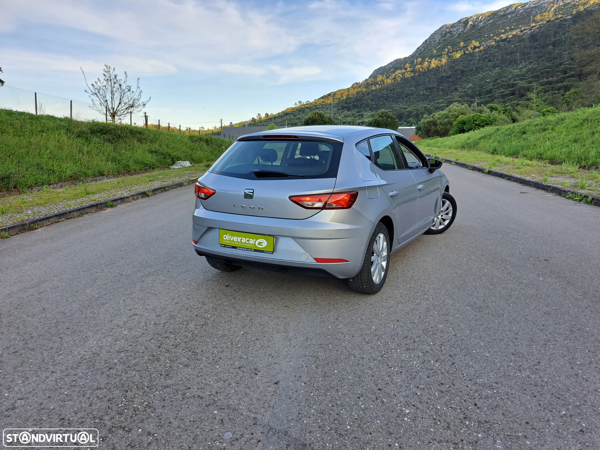 SEAT Leon 1.6 TDI Reference S/S - 24