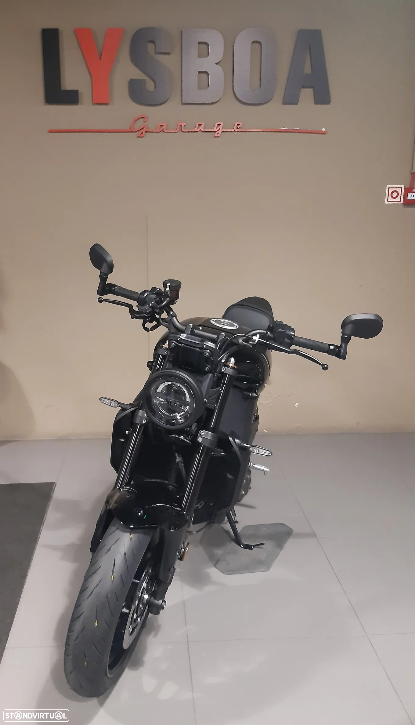 Yamaha XSR 900 - 2