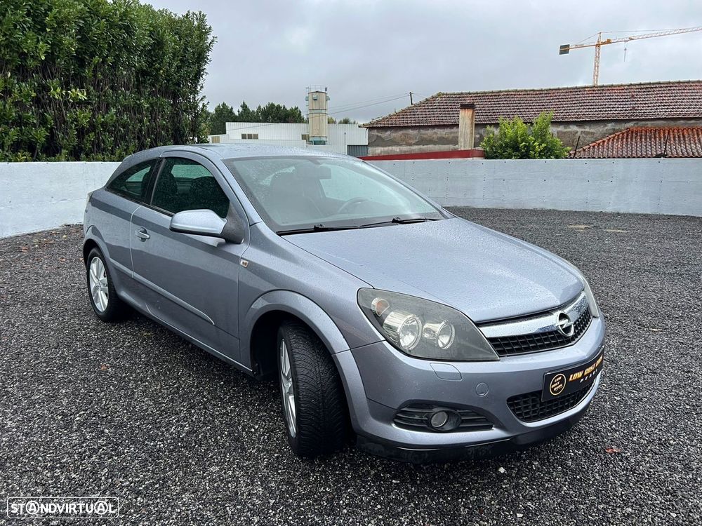 Opel Astra GTC 1.3 CDTi - 2