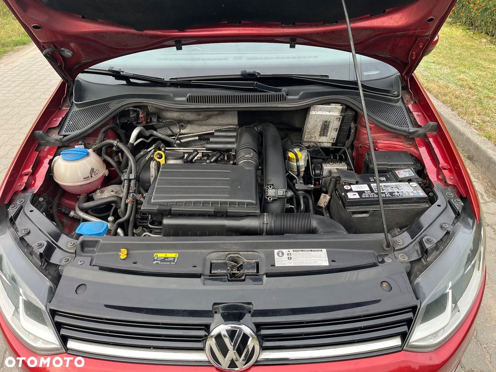 Volkswagen Polo 1.2 TSI Blue Motion Technology Allstar - 36