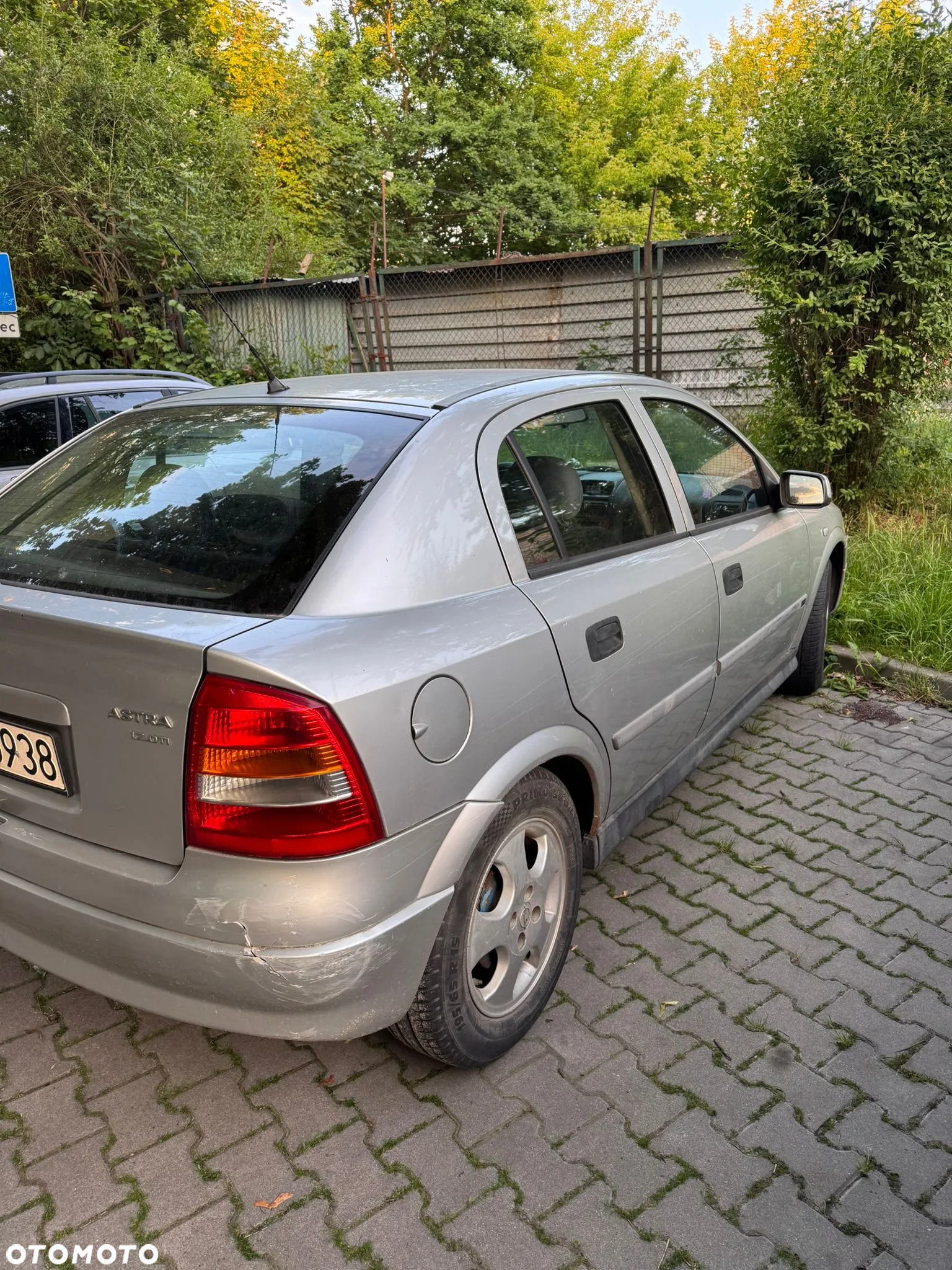 Opel Astra II 1.7 DTI - 7