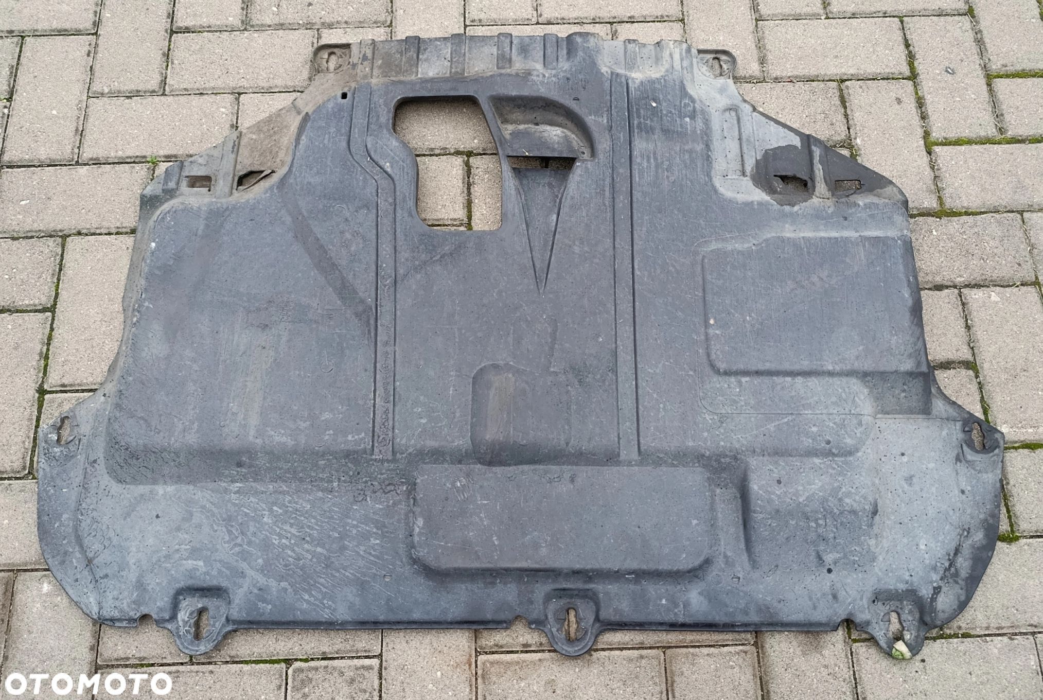 Volvo V50 płyta pod silnik oryginał stan bdb - 1