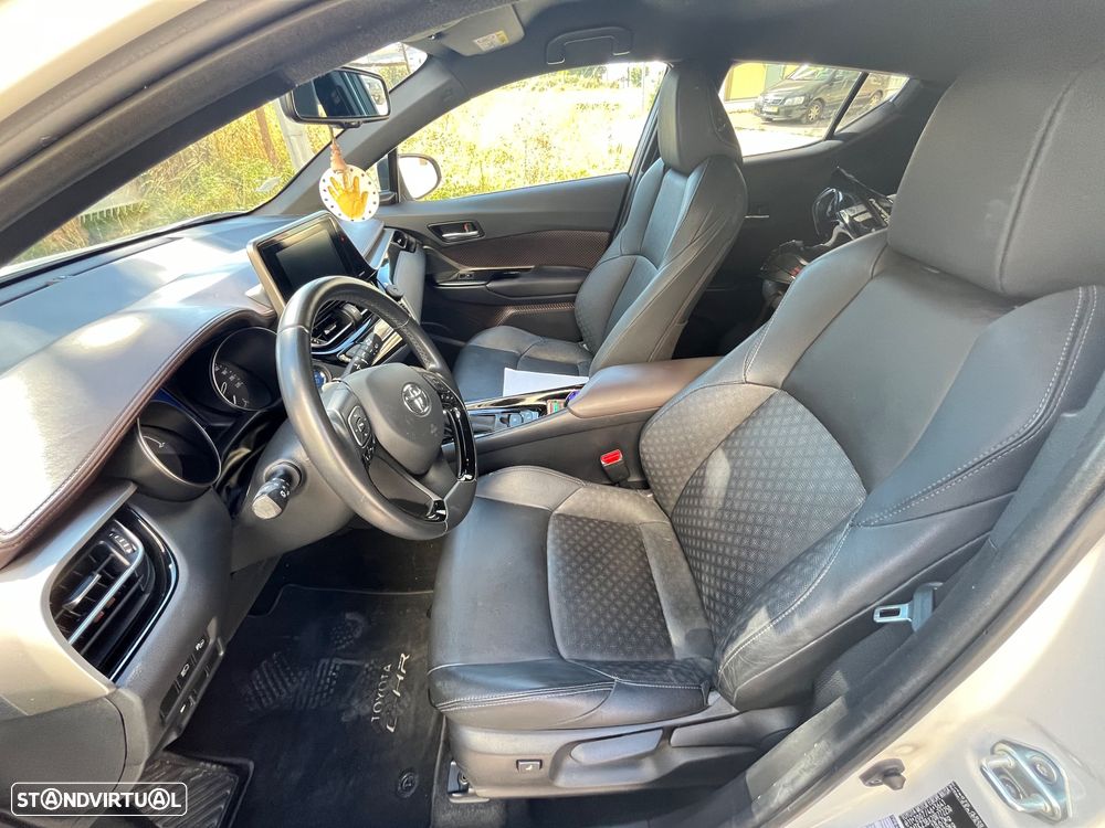 Toyota C-HR 1.8 Hybrid Exclusive+P.Luxury - 6