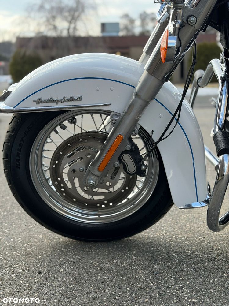 Harley-Davidson Softail Heritage Classic - 4